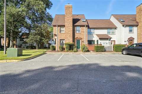948 Saint Andrews Reach, Chesapeake, VA 23320