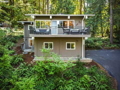 17422 BLUE HERON RD, Lake Oswego, OR 97034