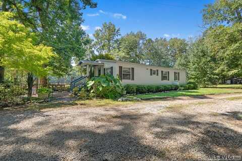 284 Salem Rd., Freeman, VA 23856
