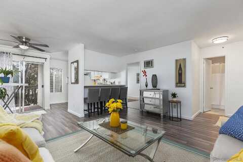 7506 Parkway Dr unit: 202, San Diego, CA 91942