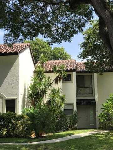 7200 NW 2nd Avenue, Boca Raton, FL 33487