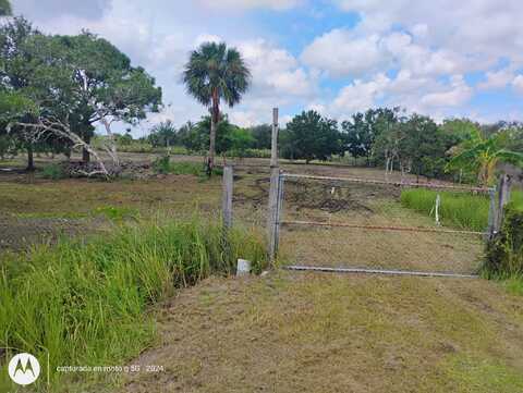 15313 NW 310th Street N, Okeechobee, FL 34972
