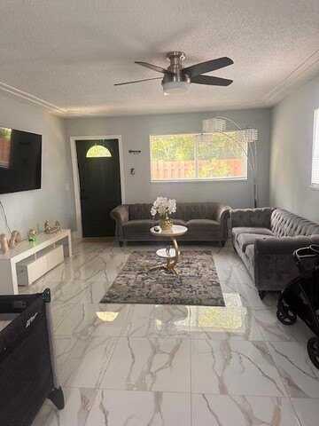 1216 16th Avenue N, Lake Worth, FL 33460