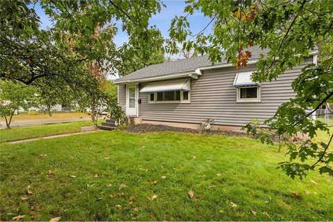 5654 Bryant Avenue N, Brooklyn Center, MN 55430