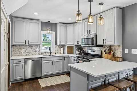 24151 Aberdeen Avenue, Helena Twp, MN 56011