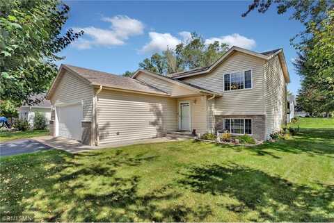 900 4th Avenue E, Sartell, MN 56377