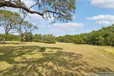 36 Lewis Road, Boerne, TX 78006
