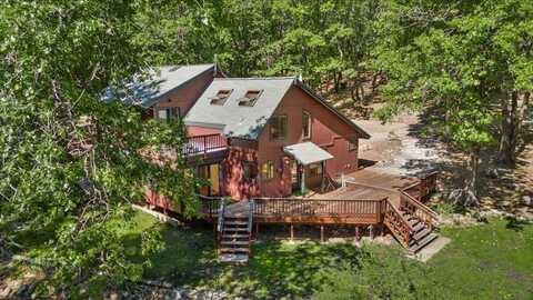 5800 Deer Creek Road, Mount Shasta, CA 96067