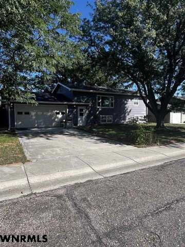 2670 CHATEAU WAY, Gering, NE 69341