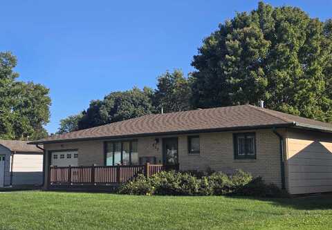932 E 9th St, Concordia, KS 66901