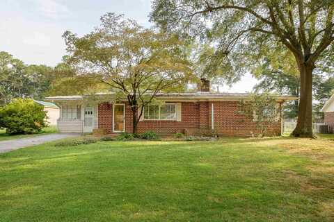 107 Wheeler Ave, Sheffield, AL 35660