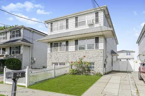 24 Globe Avenue, Staten Island, NY 10314