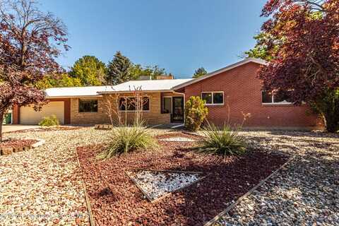 622 N GLADEVIEW Drive, Farmington, NM 87401