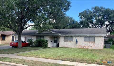 3402 Erwin Avenue, Victoria, TX 77901