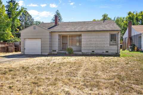 607 Catherine Street, Medford, OR 97501