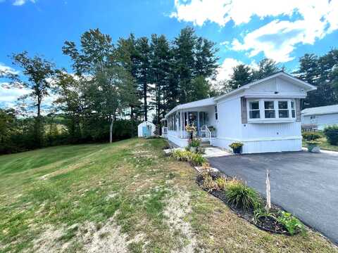 19 Tumblebrook Lane, Nashua, NH 03062