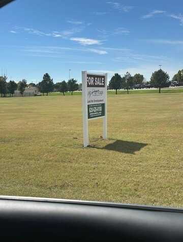 North Lincoln Avenue, Liberal, KS 67901