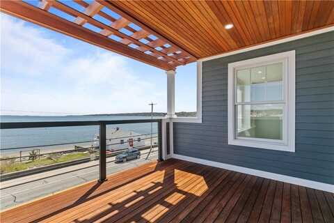 386 Park Avenue, Portsmouth, RI 02871