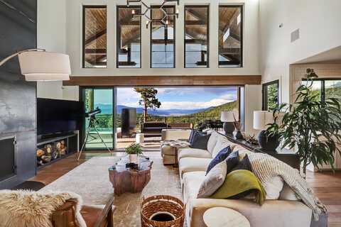 30 Beaver Loop, Angel Fire, NM 87710