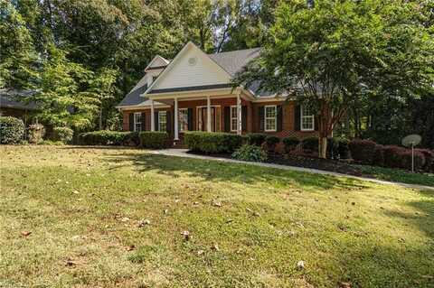 151 Birchwood Lane, Mocksville, NC 27028