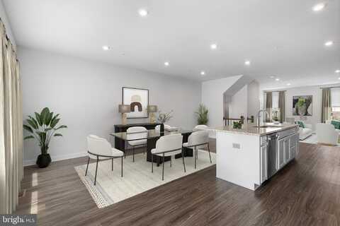 612 HOLYWELL DRIVE, MALVERN, PA 19355