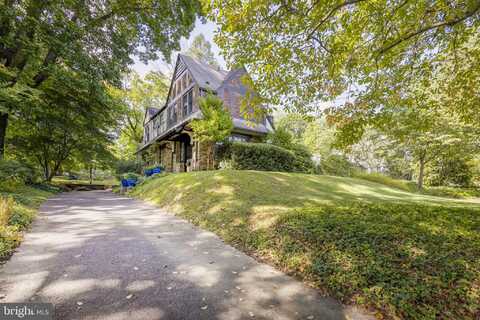 8202 FAIRVIEW ROAD, ELKINS PARK, PA 19027