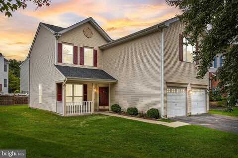 18 CHEYENNE COURT, BURLINGTON, NJ 08016