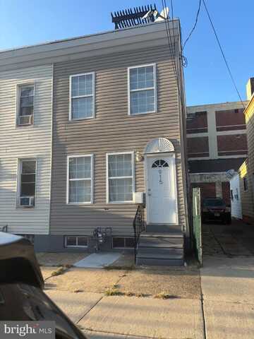 915 MECHANIC STREET, CAMDEN, NJ 08104