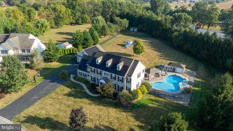 39 WHEATLAND CIRCLE, LEBANON, PA 17042