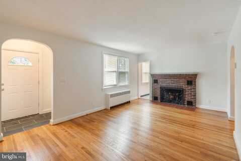 920 BOUCHER AVENUE, ANNAPOLIS, MD 21403
