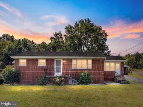 311 GREEN ACRE DRIVE, STRASBURG, VA 22657