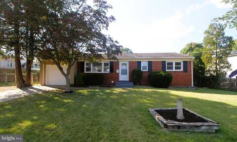 5 SANDY LA, HAMILTON, NJ 08609