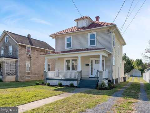 715 BERRYVILLE AVENUE, WINCHESTER, VA 22601