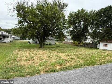 ROLLING MEADOWS DRIVE, MARTINSBURG, WV 25401