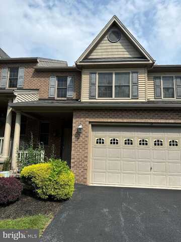18 KINGSWOOD DRIVE, LEWISBERRY, PA 17339