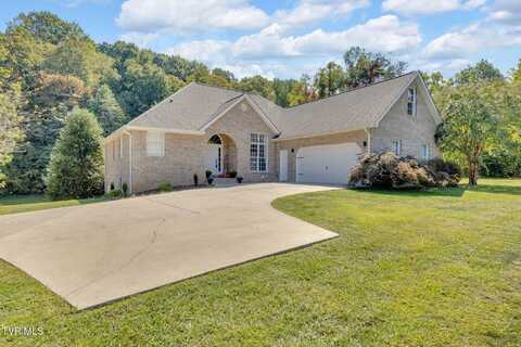 149 Country Club Drive, Unicoi, TN 37692