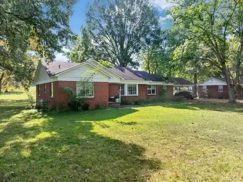 18810 Main St W, HUNTINGDON, TN 38344
