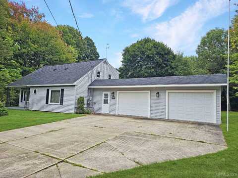 5219 18.85, Gladstone, MI 49837