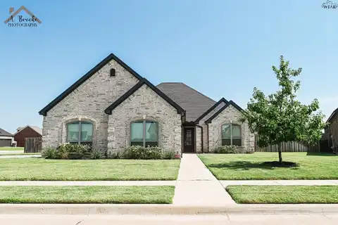 1 STEPHENS COURT, Wichita Falls, TX 76310