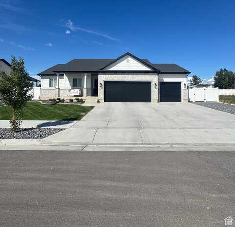 1828 W 75 S, West Point, UT 84015