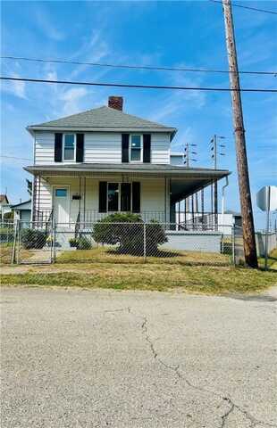 39 Murphy St, Union, PA 15401