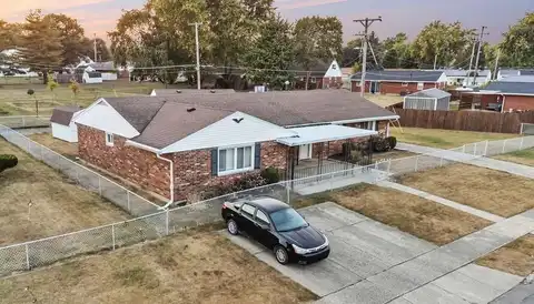 806 Candlewood Boulevard, Piqua, OH 45356