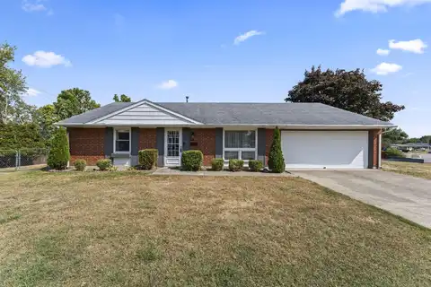 206 Lodestone Drive, Englewood, OH 45322