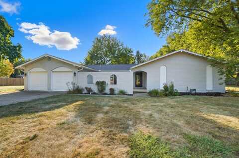 6690 S County Road 25a, Tipp City, OH 45371
