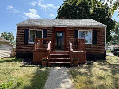 825 Clark Avenue, Piqua, OH 45356