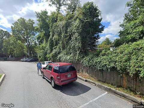 Valcour, CATONSVILLE, MD 21228