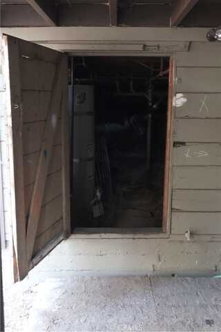 Laurel, CRESTLINE, CA 92325