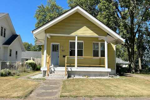 4Th, PEKIN, IL 61554