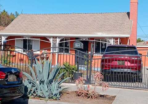 94Th, LOS ANGELES, CA 90044
