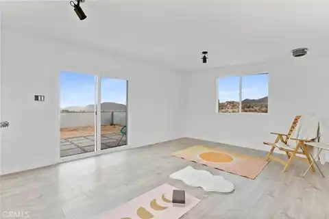 Nehlsen, LANDERS, CA 92285